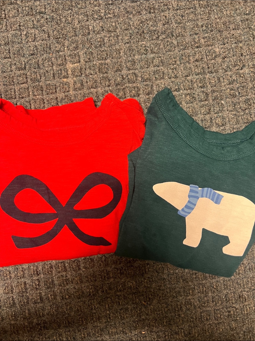 Primary Red Bow & Green Polar Bear Long-Sleeve Tees